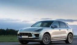 Porsche Macan — 2020