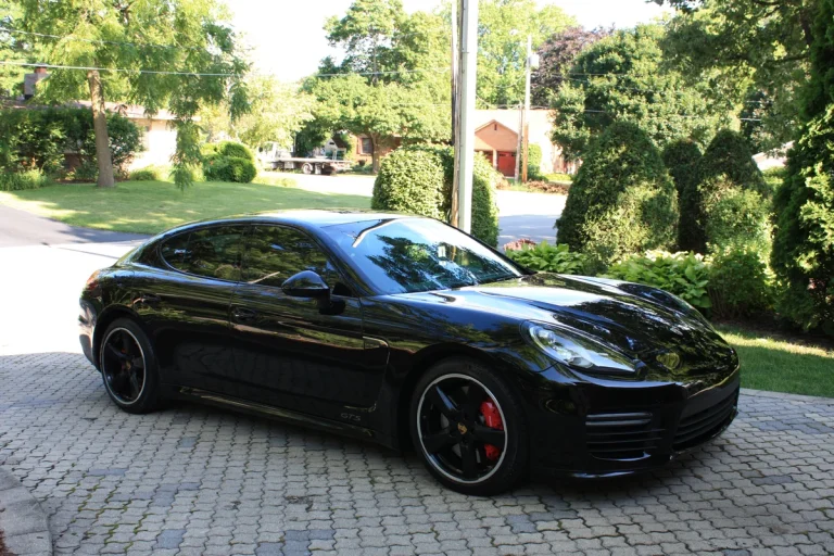 Porsche Panamera GTS — 2015